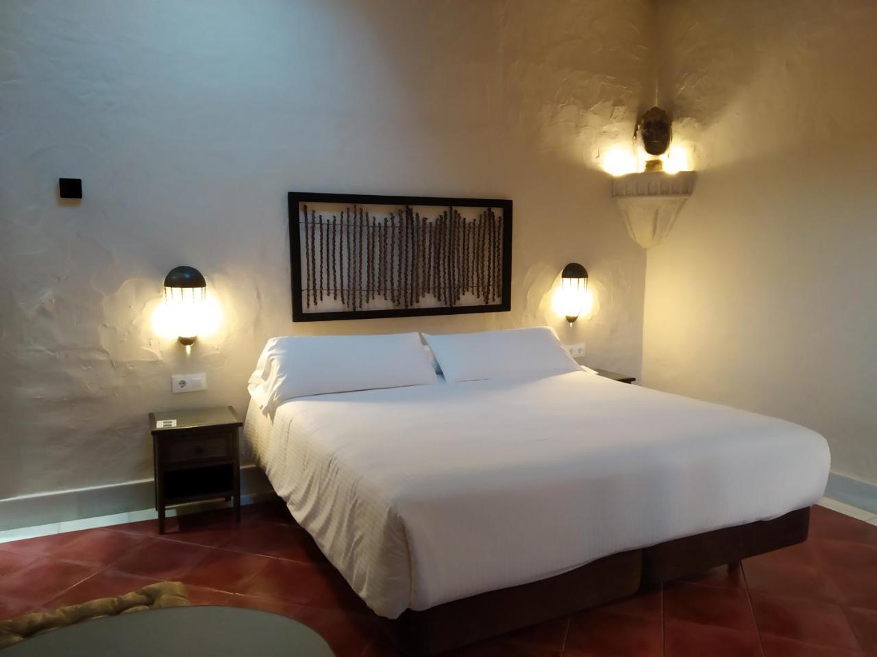 Beach Hotel Dos Mares تريفة المظهر الخارجي الصورة